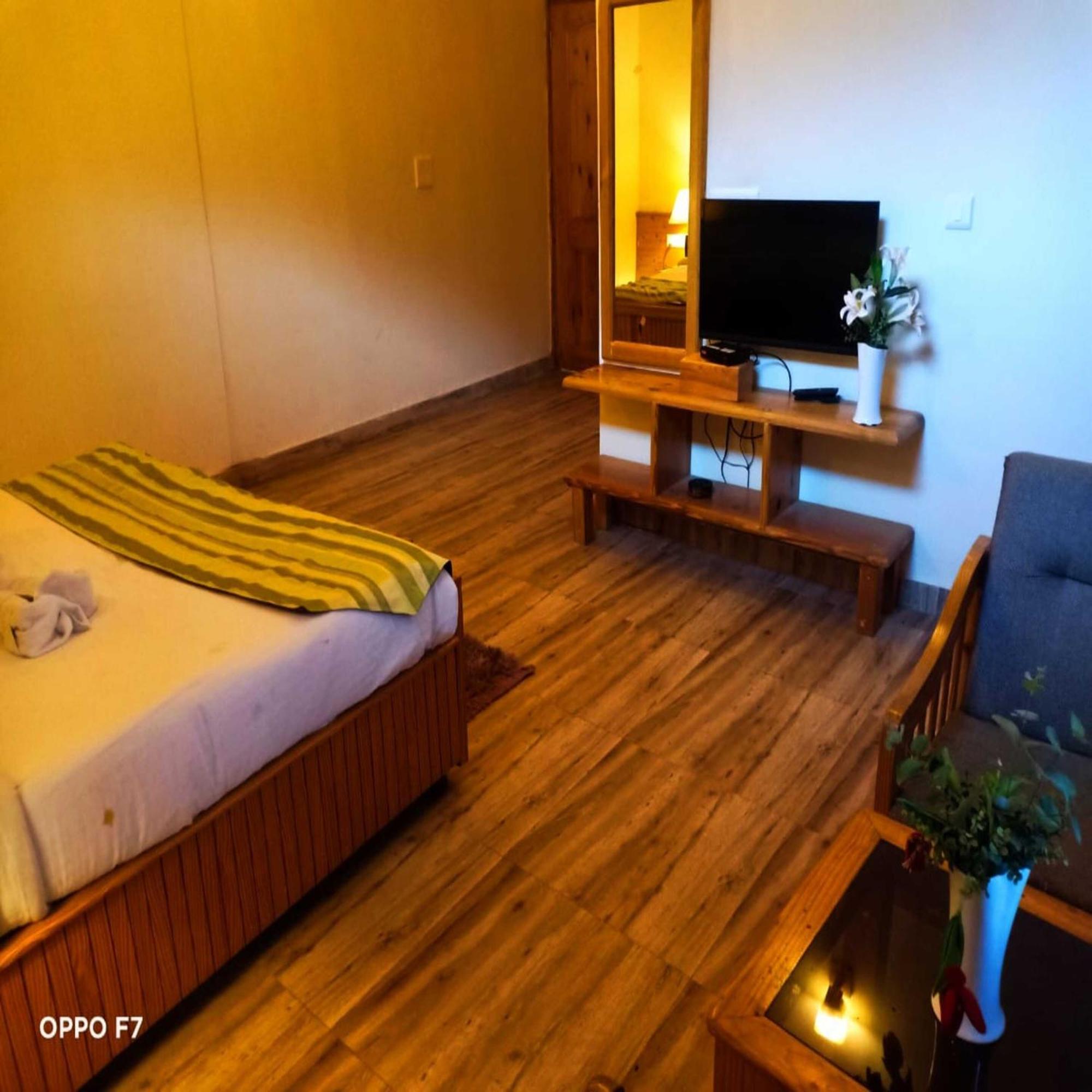 Hotel Jamla Inn Manāli Εξωτερικό φωτογραφία