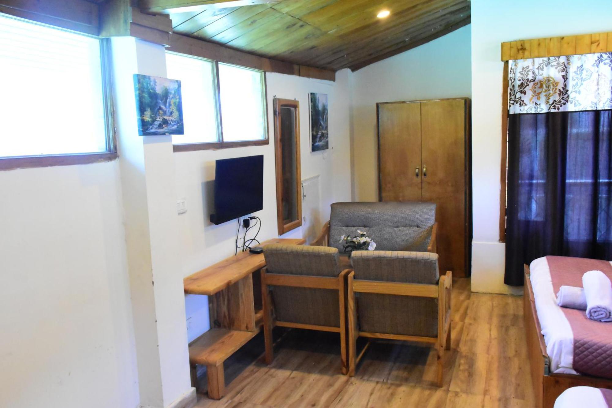 Hotel Jamla Inn Manāli Εξωτερικό φωτογραφία