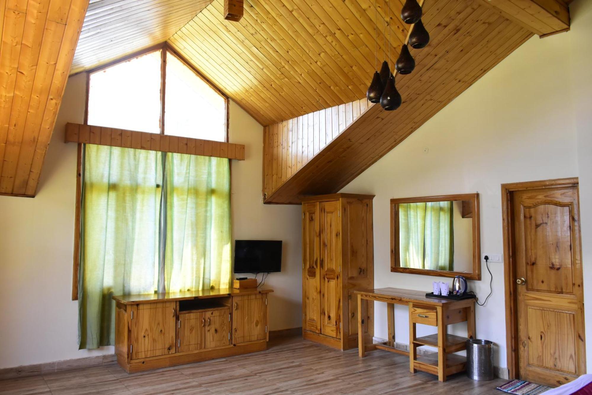 Hotel Jamla Inn Manāli Εξωτερικό φωτογραφία